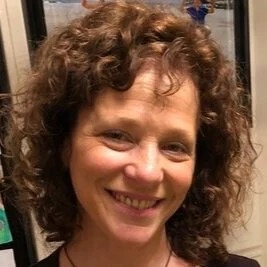 Portrait of Dr. Melanie Metzger